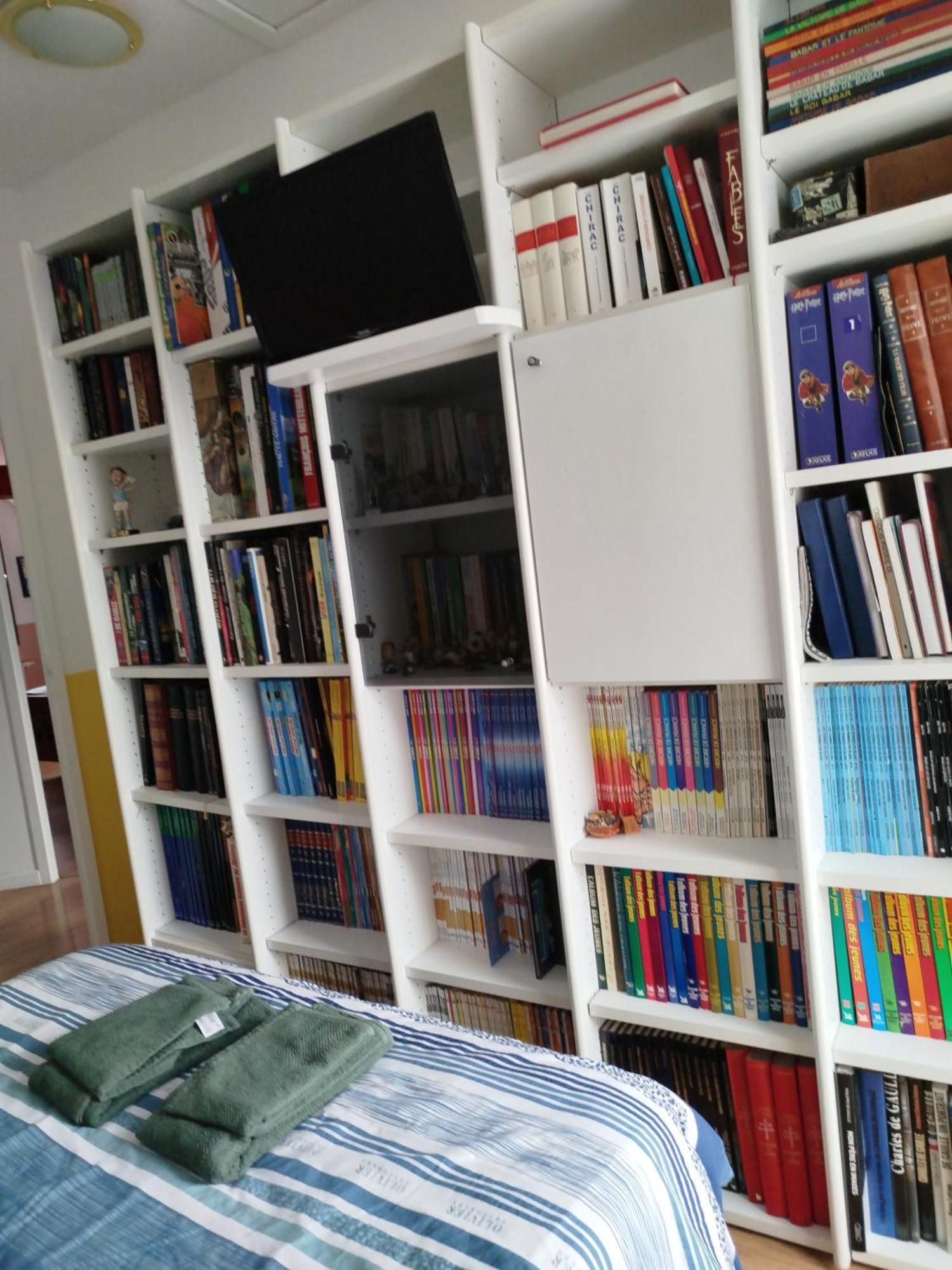Chambre Rouge Dans Maison Avec Parking Cluses Exterior photo